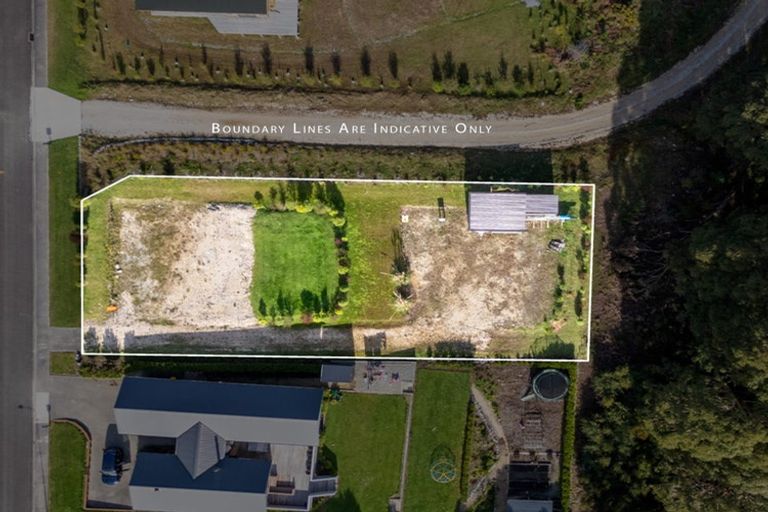 Photo of property in 44 Ruataniwha Drive, Collingwood, 7073