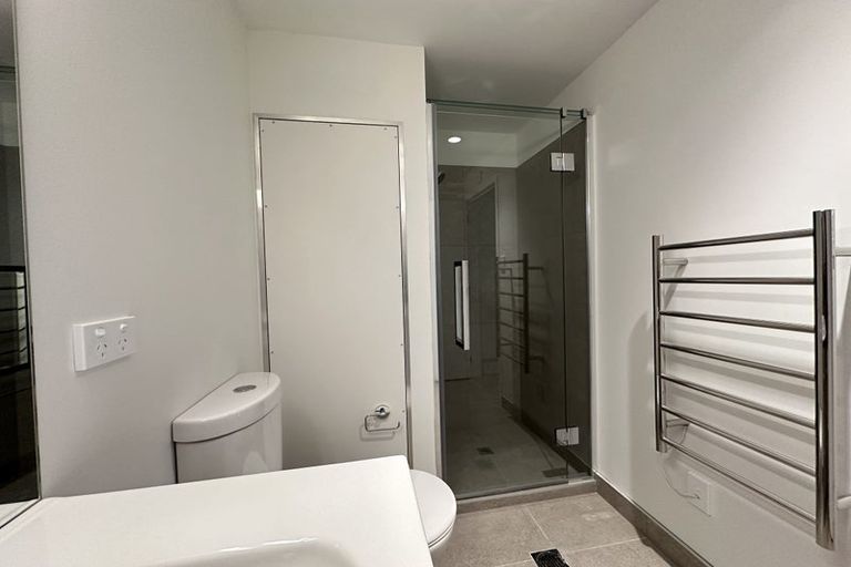 Photo of property in 7e/30 Westward Ho, Glen Eden, Auckland, 0602