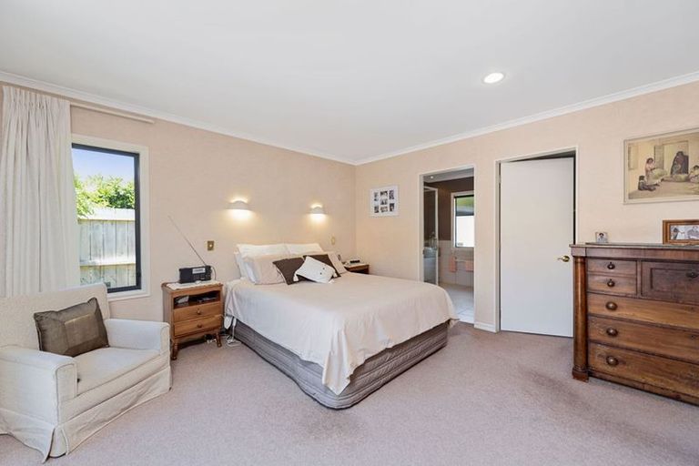 Photo of property in 43 Montego Drive, Papamoa Beach, Papamoa, 3118