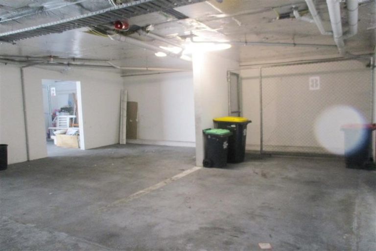 Photo of property in 8/272 Marine Parade, New Brighton, Christchurch, 8061