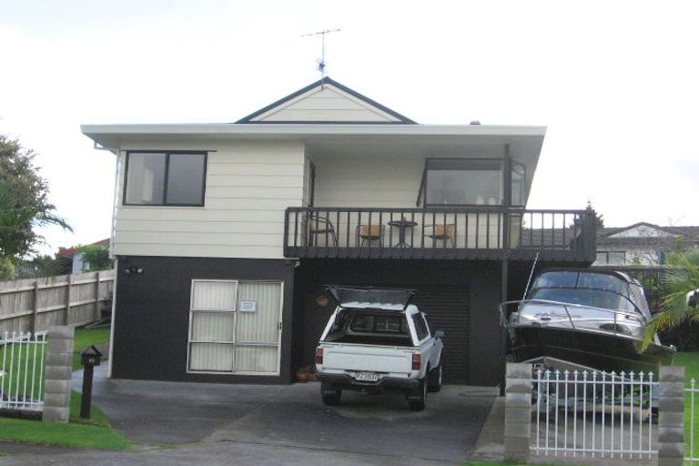 Photo of property in 40 Sandgate Avenue, Botany Downs, Auckland, 2010