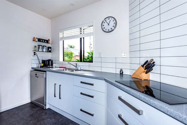 Photo of property in 3/15 Suva Street, Upper Riccarton, Christchurch, 8041