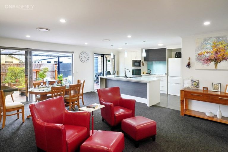 Photo of property in 2 Wakeman Way, Kaiapoi, 7630