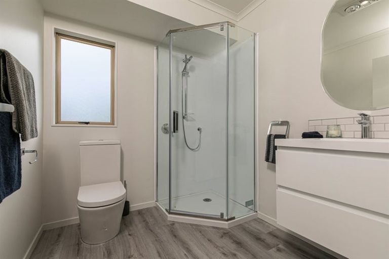 Photo of property in 7 Elder Place, Massey, Auckland, 0614