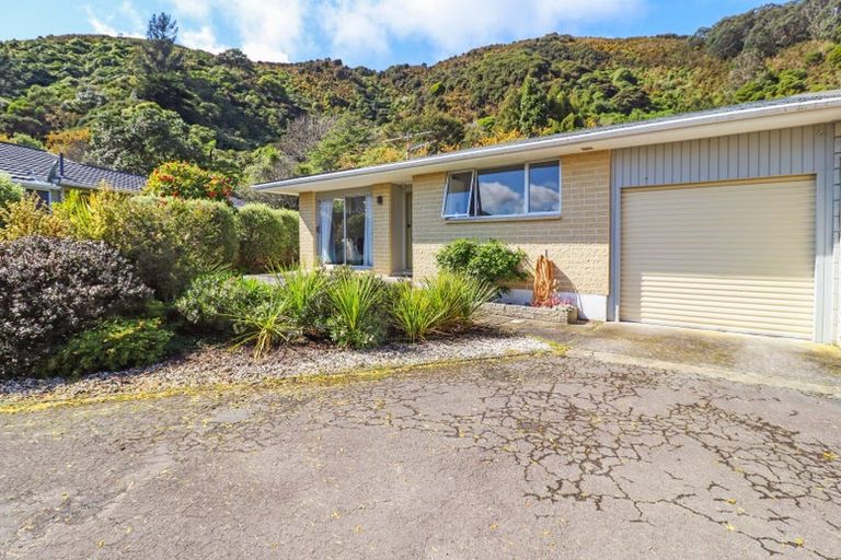 Photo of property in 103a Wyndrum Avenue, Waterloo, Lower Hutt, 5011