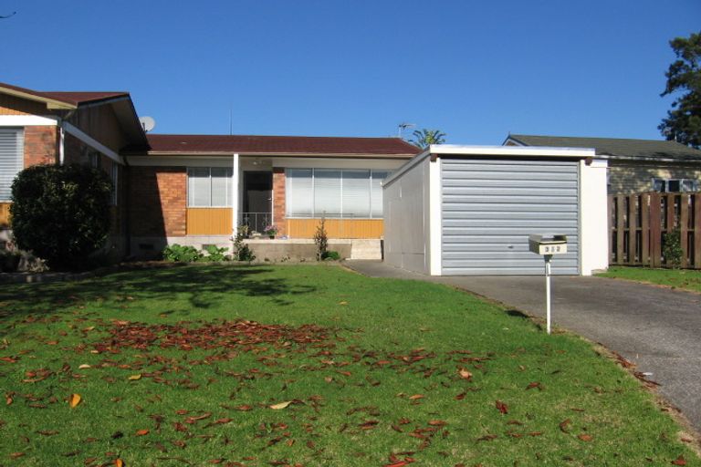 Photo of property in 2/2 Mickle Street, Te Atatu South, Auckland, 0610