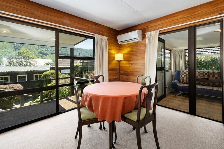 Photo of property in 109a Wellington Street, Picton, 7220