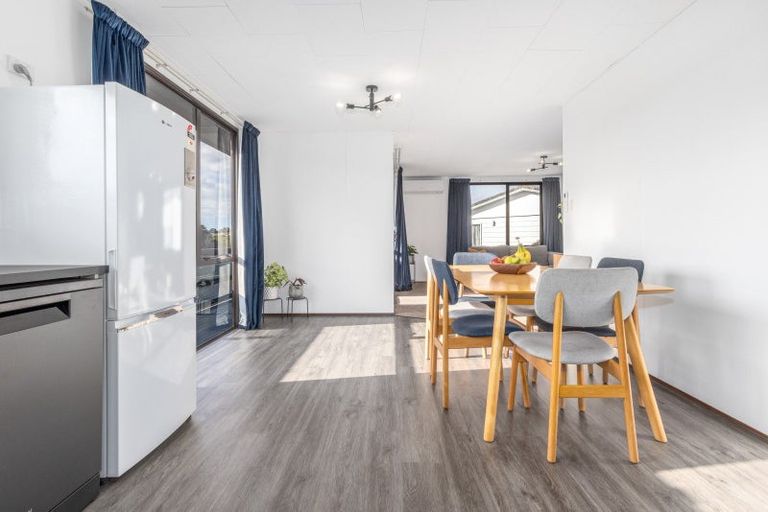 Photo of property in 10 Kivell Street, Ranui, Porirua, 5024