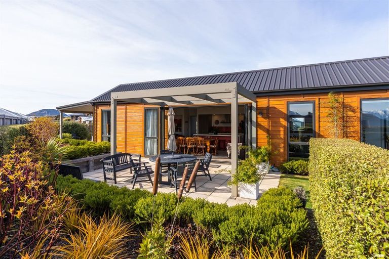 Photo of property in 10 Ruby Ridge, Wanaka, 9305