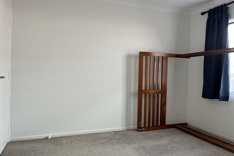 Photo of property in 3/73 Moana Avenue, One Tree Hill, Auckland, 1061