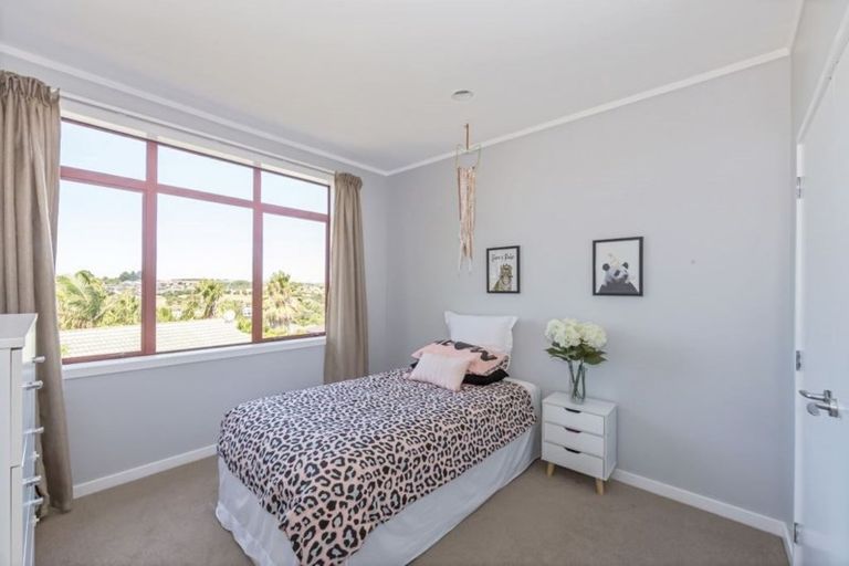 Photo of property in 18 Castaway Place, Gulf Harbour, Whangaparaoa, 0930