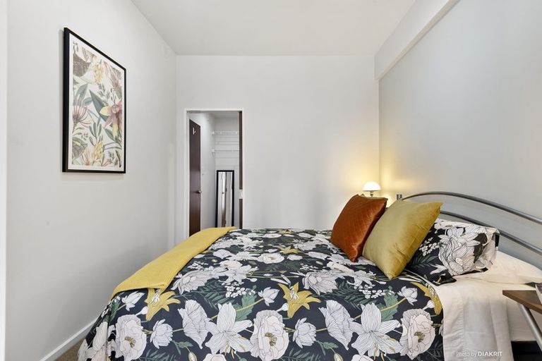 Photo of property in Atrium Towers, 2b/154 The Terrace, Wellington Central, Wellington, 6011