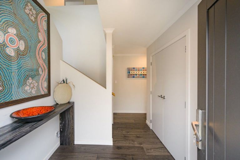 Photo of property in 47 Karina Terrace, Roslyn, Palmerston North, 4414