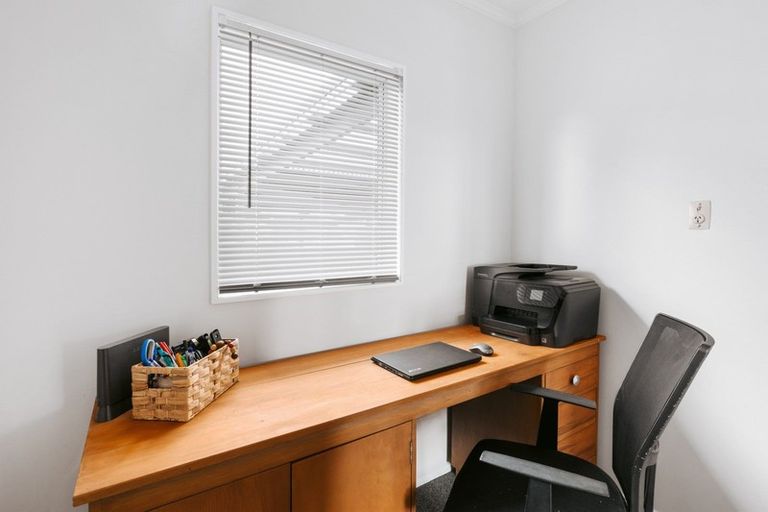 Photo of property in 6 Fairview Place, Te Puke, 3119