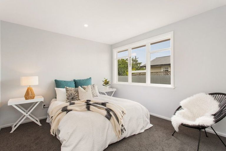 Photo of property in 43 Uxbridge Street, Redwood, Christchurch, 8051
