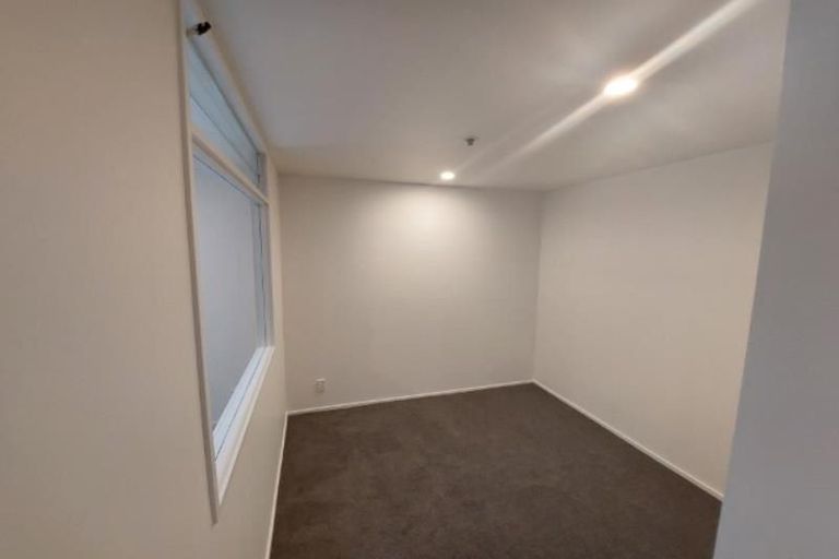 Photo of property in Courtenay Apartments, 204/120 Courtenay Place, Te Aro, Wellington, 6011