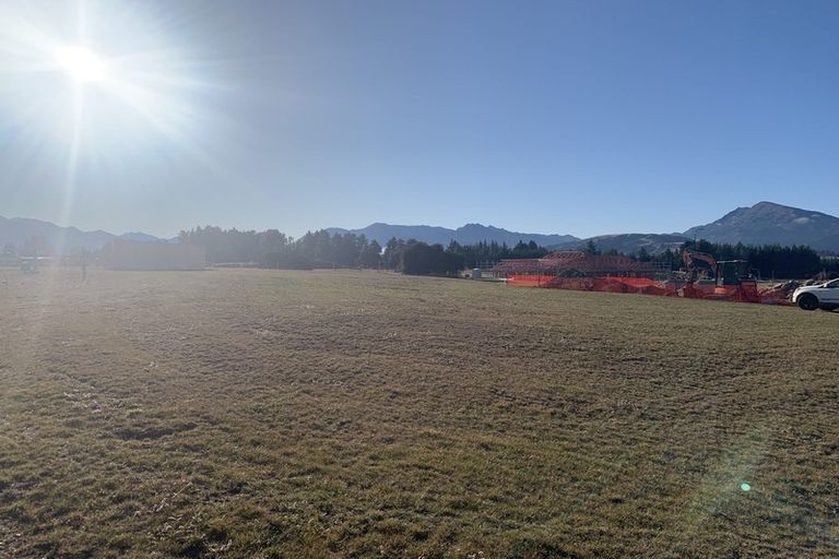 Photo of property in 14 Pounamu Avenue, Greenhithe, Auckland, 0632