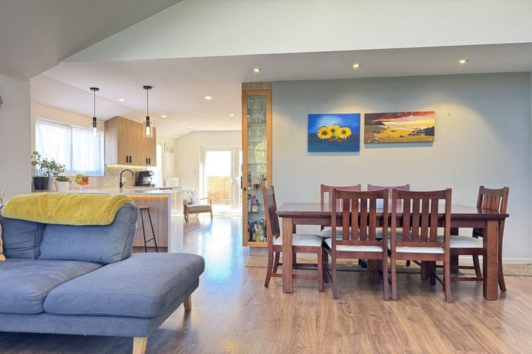 Photo of property in 36 Kentwood Drive, Woodridge, Wellington, 6037