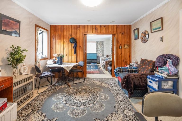 Photo of property in 52 Fraser Avenue, Johnsonville, Wellington, 6037