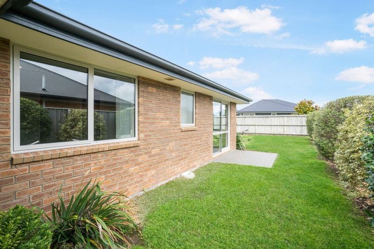 Photo of property in 37 Sutherland Drive, Kaiapoi, 7630