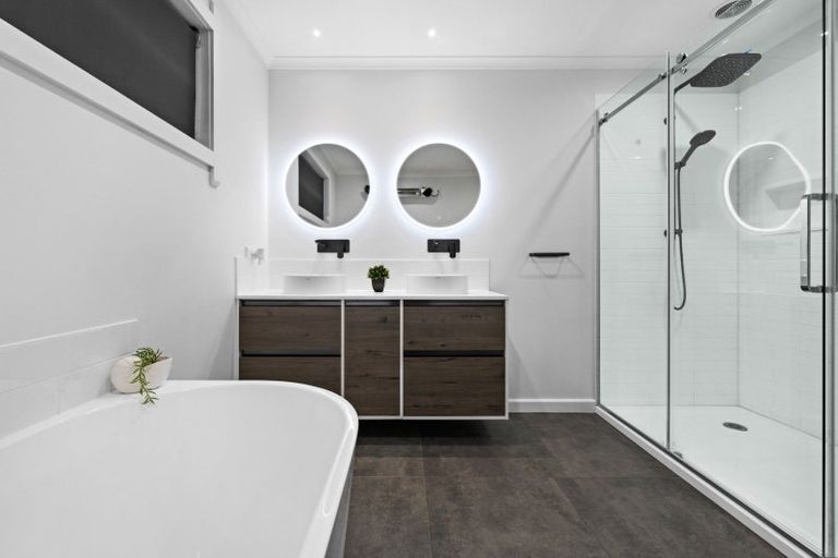 Photo of property in 11 Tom Parker Avenue, Marewa, Napier, 4110