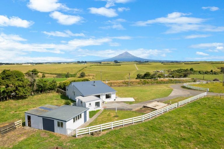 Photo of property in 370 Boylan Road, Te Roti, Hawera, 4673