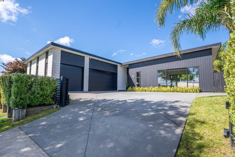 Photo of property in 33 Meadowfield Street, Flagstaff, Hamilton, 3210