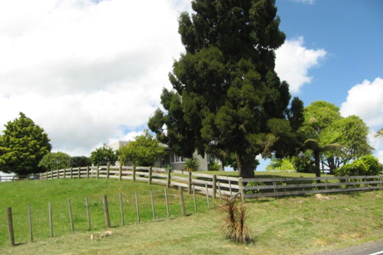 Photo of property in 694 Papakura-clevedon Road, Ardmore, Papakura, 2582