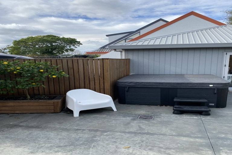 Photo of property in 24 Queenwood Avenue, Queenwood, Hamilton, 3210