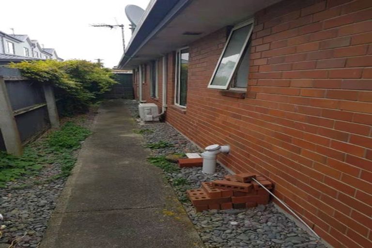 Photo of property in 2/23 Halliwell Avenue, Papanui, Christchurch, 8052