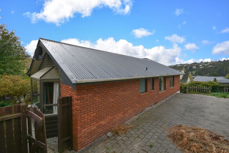 Photo of property in 65 Glenross Street, Glenross, Dunedin, 9011