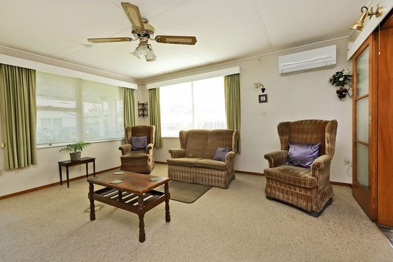 Photo of property in 2/1007 Duke Street, Mahora, Hastings, 4120