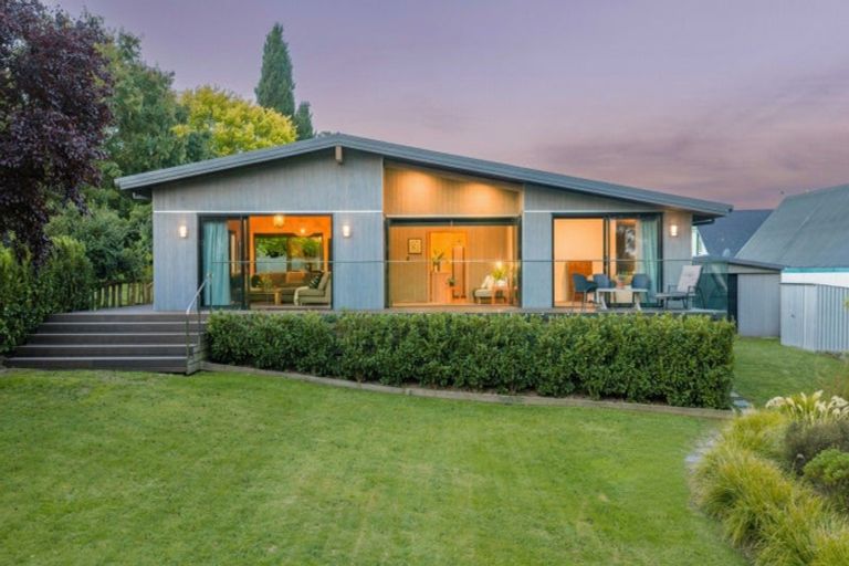 Photo of property in 5 Saint Marys Road, Waipukurau, 4200
