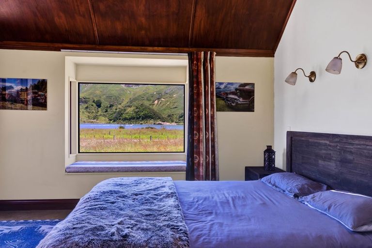 Photo of property in 145 Te Mahoe Road, Mokau, 4376