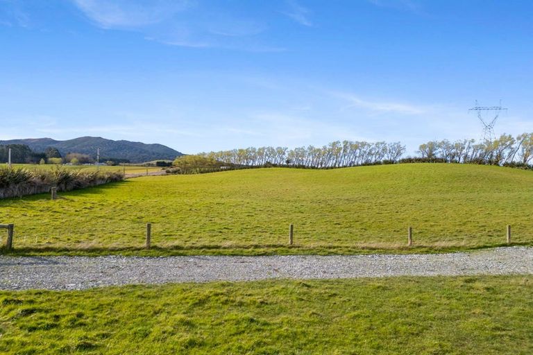 Photo of property in 107 Lady Charlton Road, Upper Charlton, Gore, 9774