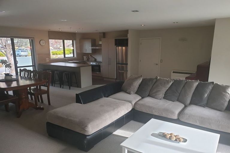 Photo of property in 1a Maple Court, Arthurs Point, Queenstown, 9371