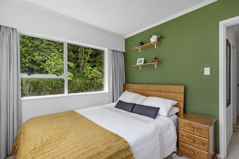 Photo of property in 53 Cedar Street, Maungaraki, Lower Hutt, 5010