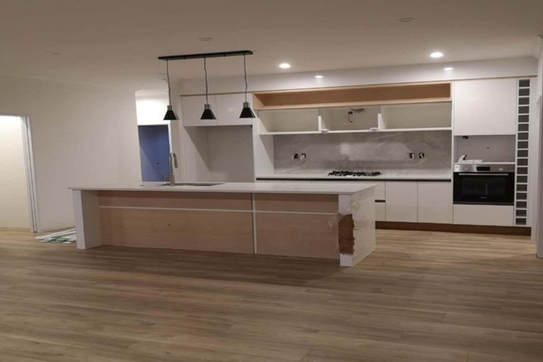 Photo of property in 26 Konoba Avenue, Kumeu, 0810