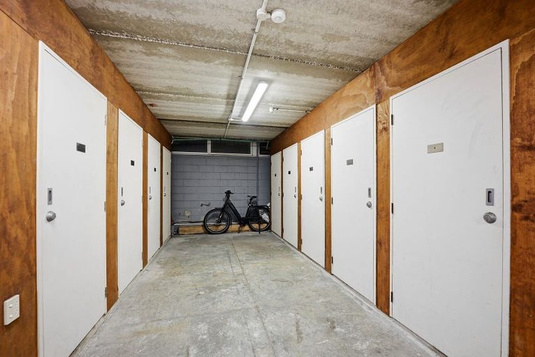 Photo of property in Ocean Breeze Apts, 7107/87 Clyde Road, Browns Bay, Auckland, 0630