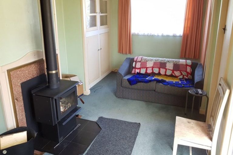 Photo of property in 50 Moorhouse Street, Ross, 7812