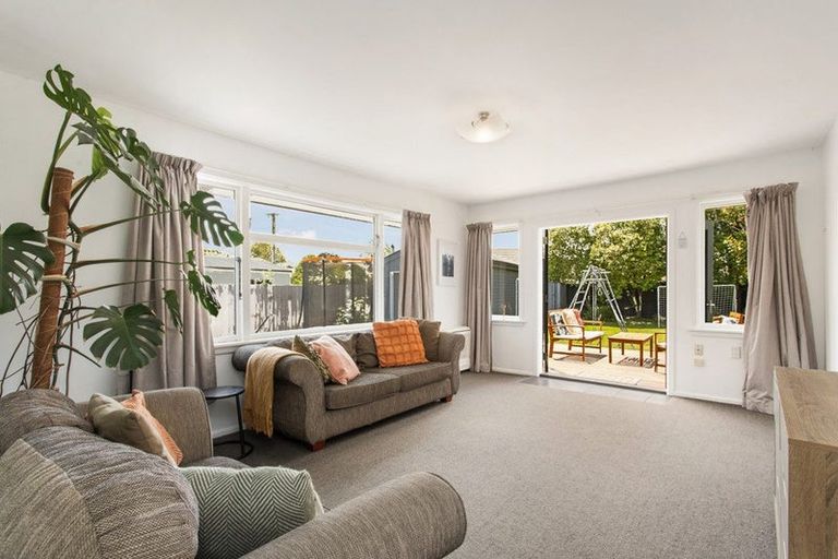 Photo of property in 6 Palmside Street, Somerfield, Christchurch, 8024