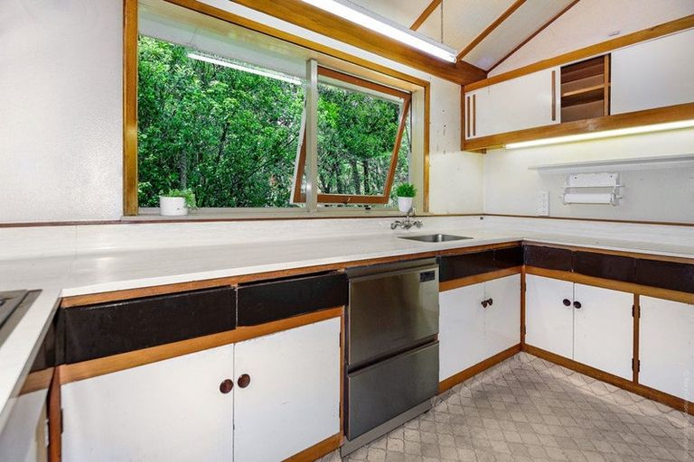 Photo of property in 24 Thorrington Road, Cashmere, Christchurch, 8022