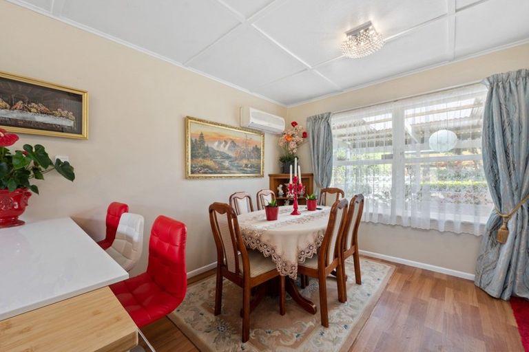Photo of property in 214 Clayton Road, Mangakakahi, Rotorua, 3015