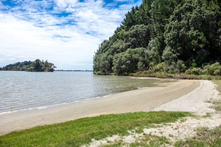 Photo of property in 180 Paparoa Road, Wainui, Whakatane, 3198