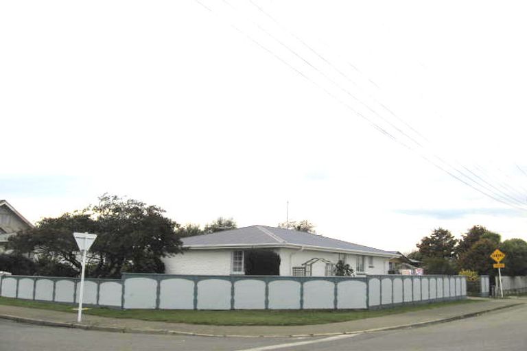 Photo of property in 308 Conyers Street, Strathern, Invercargill, 9812