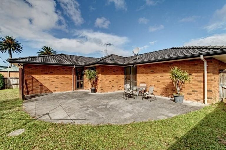 Photo of property in 78 Bluebird Crescent, Unsworth Heights, Auckland, 0632