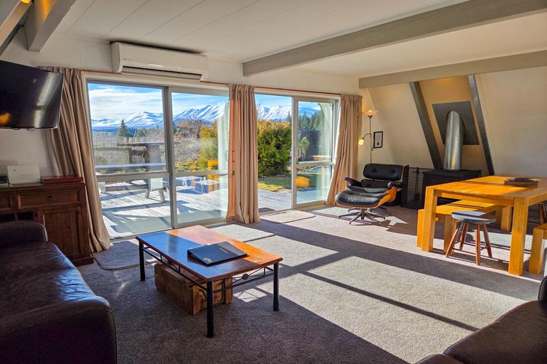 Photo of property in 6 Jeune Street, Lake Tekapo, 7999