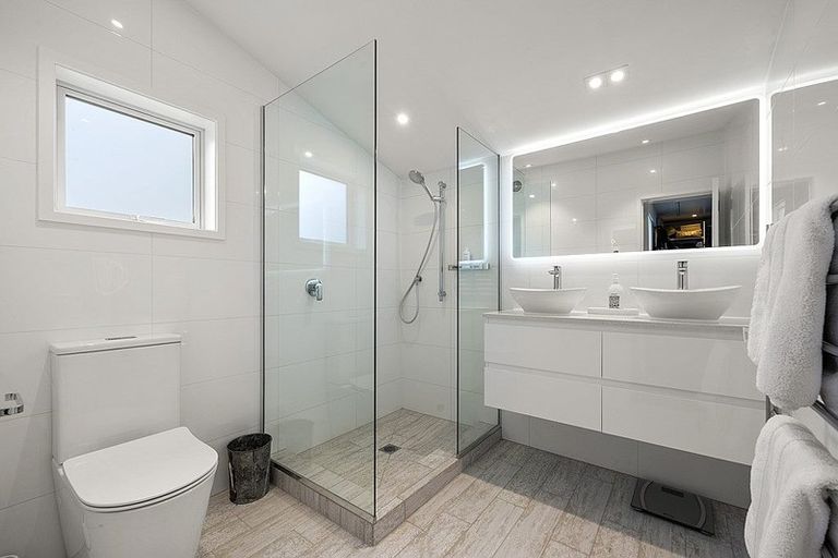 Photo of property in 66 Cory Road, Palm Beach, Waiheke Island, 1081