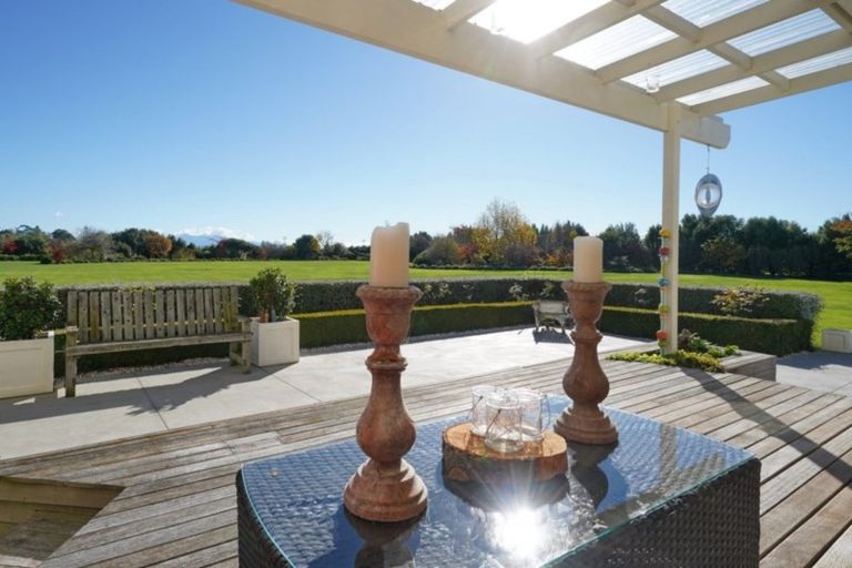 Photo of property in 864 Clintons Road, Charing Cross, Christchurch, 7671