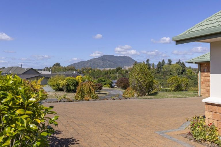 Photo of property in 8 Belvedere Grove, Rangatira Park, Taupo, 3330